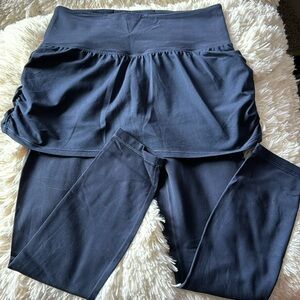 NWOT Athleta leggings w/skirt